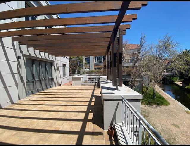 818M² OFFICE TO LET IN CENTURY CITY